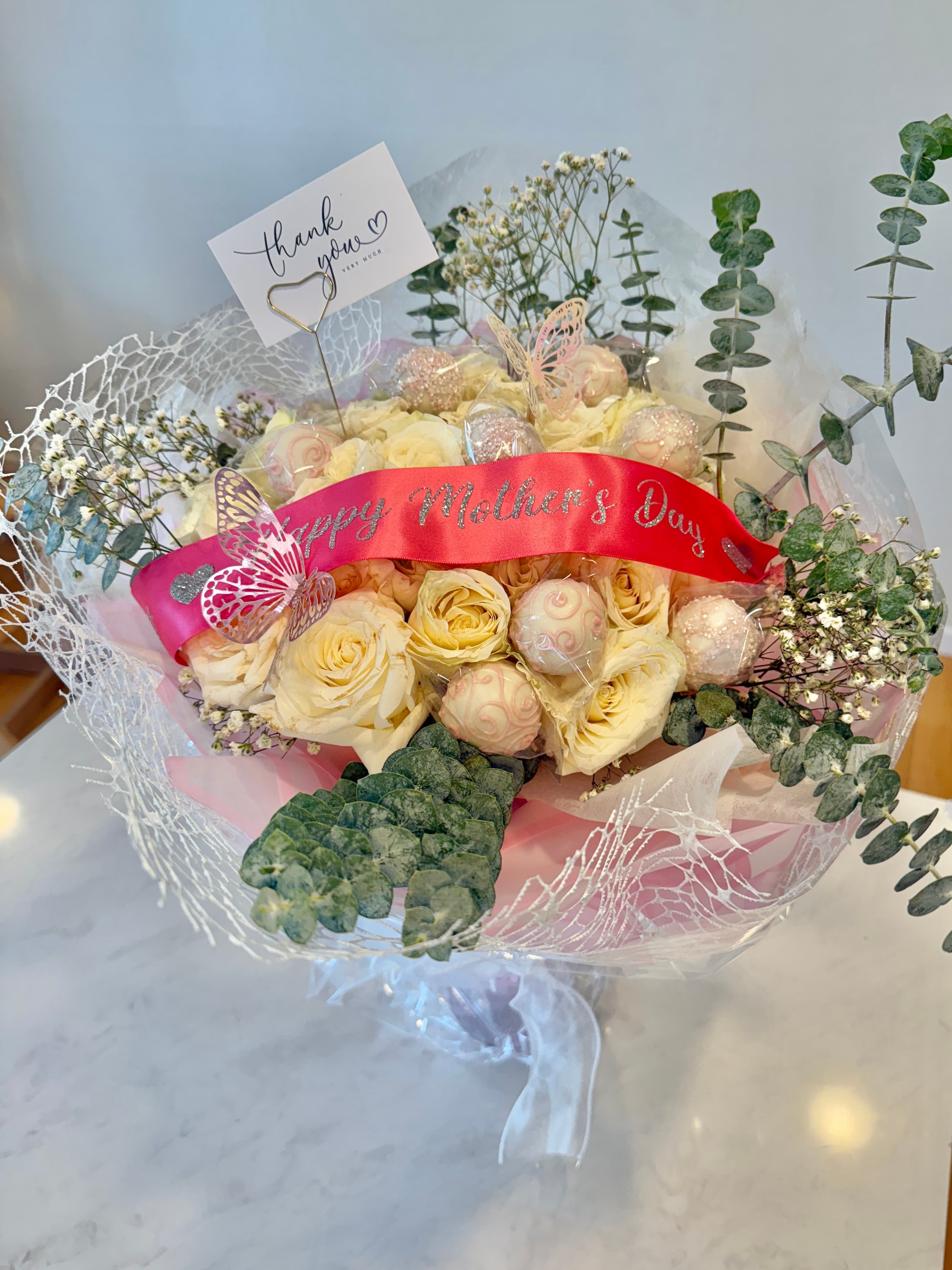 Cakepop & Rose Bouquet 1